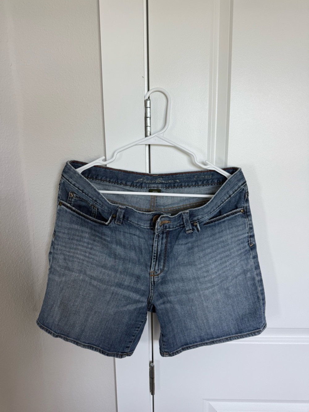 Eddie Bauer Medium Wash Denim Jean Shorts